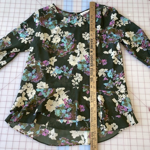 Everly Womens Small Floral Top Blouse 3/4 Sleeve Sheer Hi Lo Hem‎ Tiered … - Picture 13 of 14